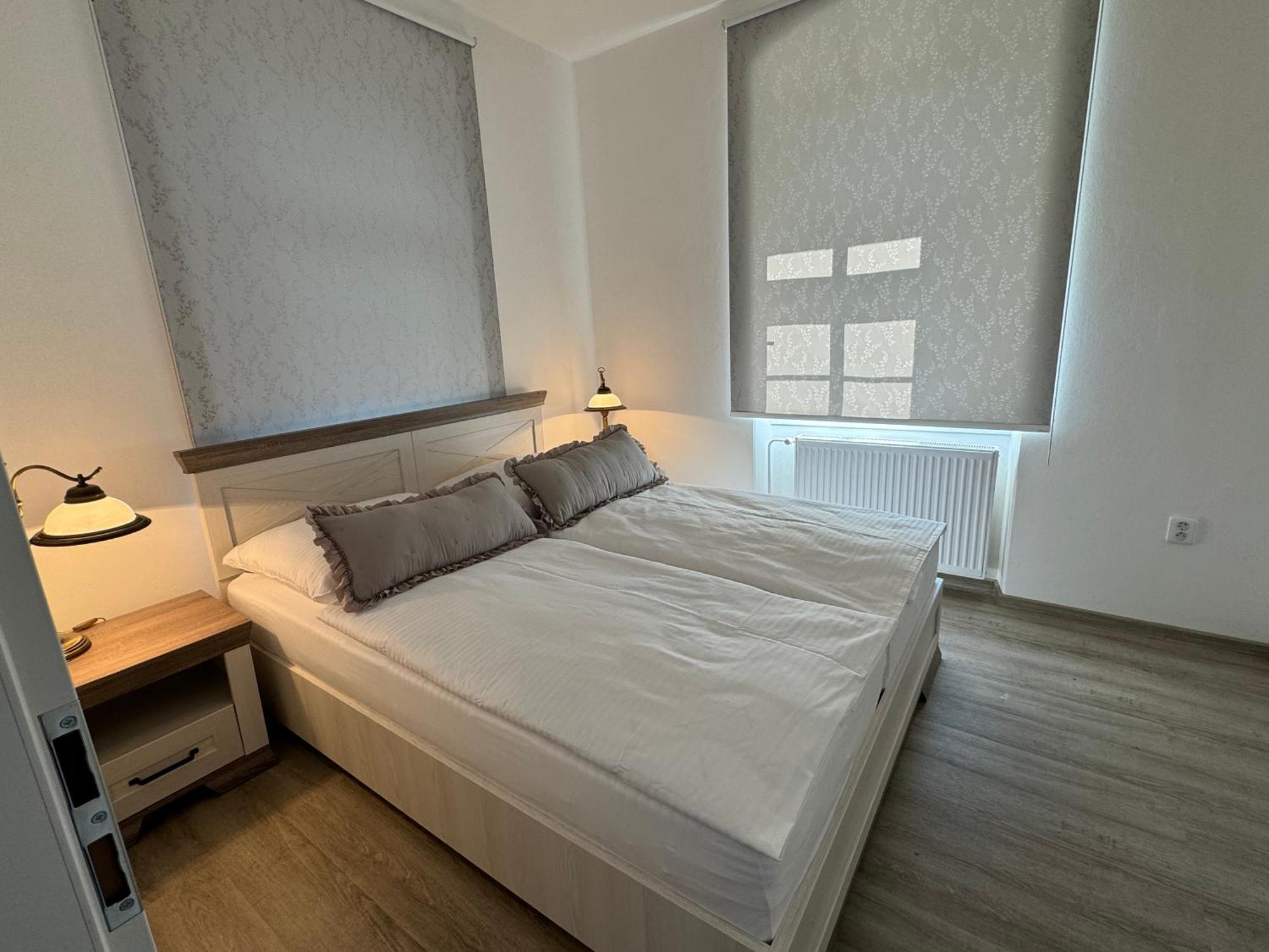 Srbska Kamenice 22 Luaran gambar